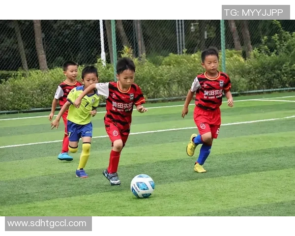 二年级学生足球体操音乐课程的创新与实践探索